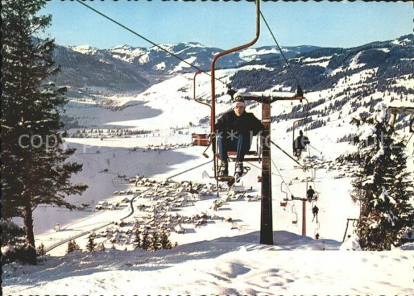 Sessellift Tannheim Tirol