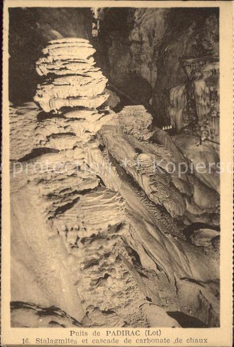 Hoehlen Caves Grottes Puits de Padirac Stalagmites