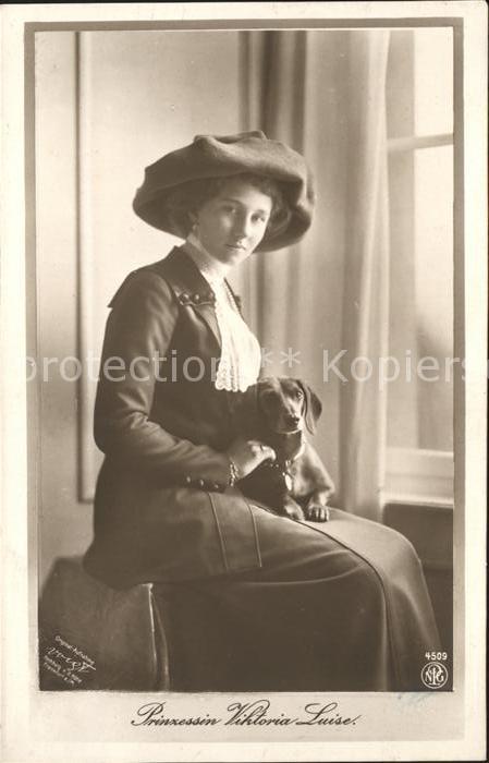 Adel Preussen Prinzessin Viktoria Luise Dackel