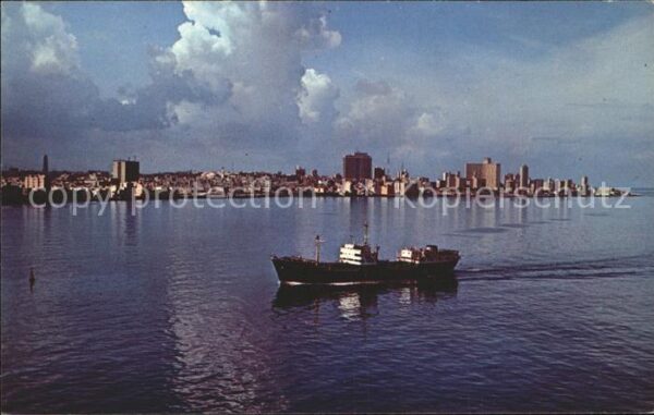 Havana Habana Vedado Le Quartier Moderne Bateau