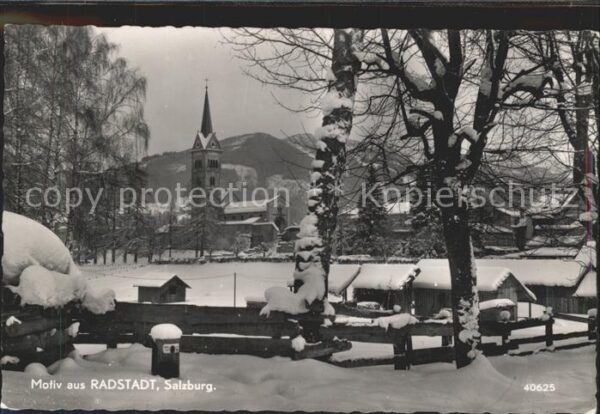 Radstadt Motiv im Winter Kirche