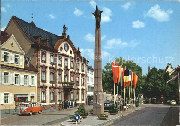 Offenburg Rathausplatz Rathaus Ursulasäule