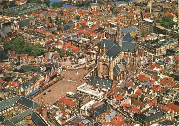 Haarlem Fliegeraufnahme Grote- of St. Bavokerk