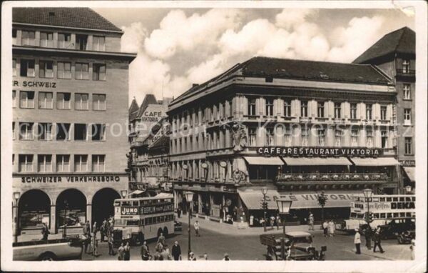 Berlin Unter den Linden Ecke Friedrichstrasse