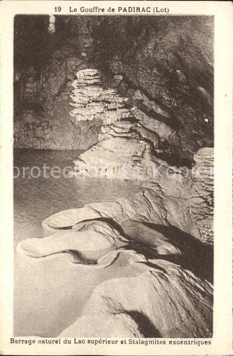 Hoehlen Caves Grottes Gouffre de Padirac Stalagmites