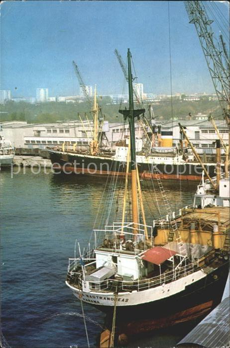 Schiffe Ships Navires Constanta Hafen Rumänien