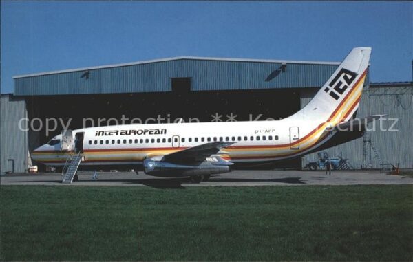 Flugzeuge Zivil Inter European Airways Boeing 737-2L9 O
