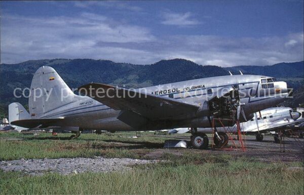 Flugzeuge Zivil Aerosol Colombia Curtiss C.46F HK-400 c