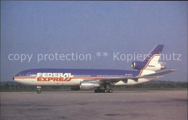 Flugzeuge Zivil Federal Express Douglas DC-10-30 N305FE