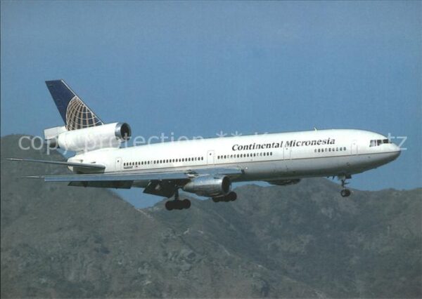 Flugzeuge Zivil Continental Micronesia MCD Douglas DC-1