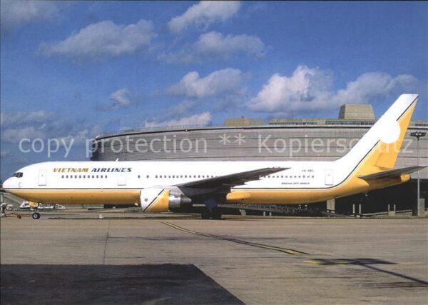 Flugzeuge Zivil Vietnam Airlines B767-33A ER V8-RGB c/n