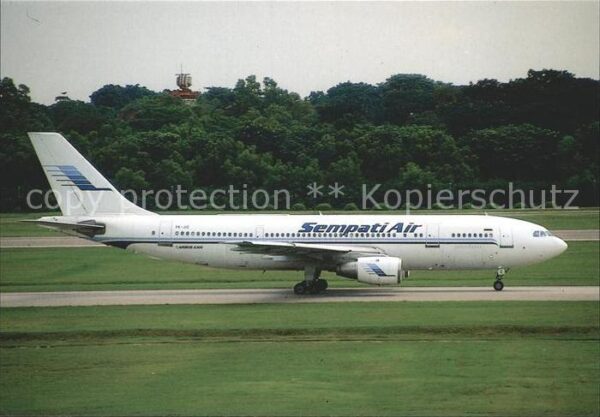 Flugzeuge Zivil Sepmati Air Airbus A300 PK-JIC