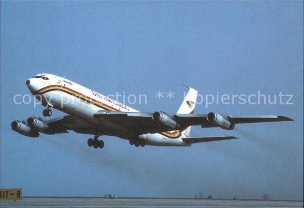 Flugzeuge Zivil DAS Air Cargo B707-369C 5X-JON