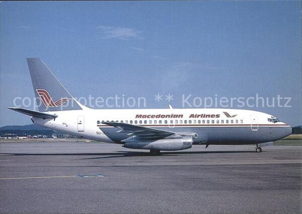 Flugzeuge Zivil Macedonian Airlines Boeing 737-266 SU-A