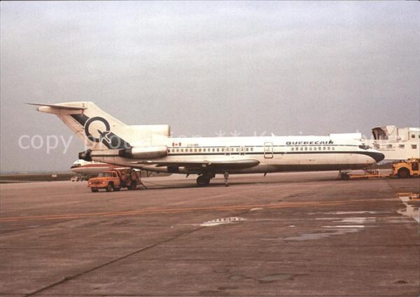 Flugzeuge Zivil Quebecair 727-200 C-GOBE