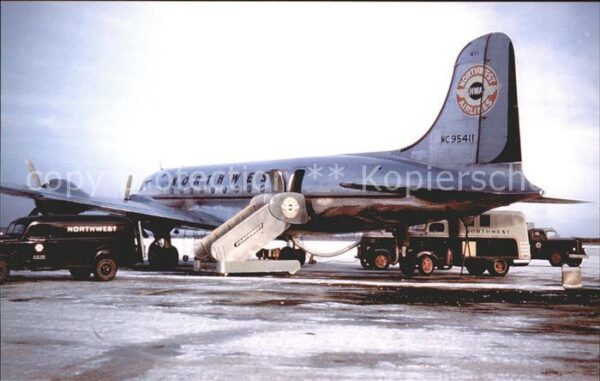Flugzeuge Zivil Northwest Airlines NWA Douglas DC-4 NC9