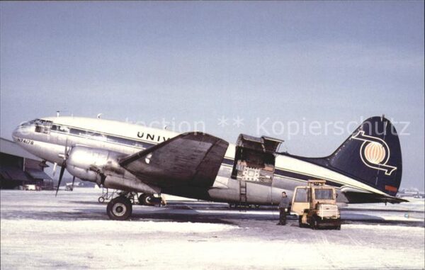 Flugzeuge Zivil Universal Airlines Curtiss D-46 Command