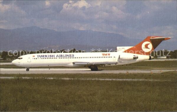 Flugzeuge Zivil Turkish Airlines Boeing 727-2F2A TC-JCB