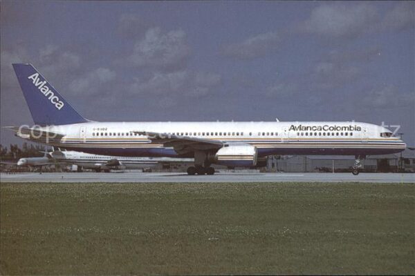 Flugzeuge Zivil Avianca Colombia B757 G-BUDZ