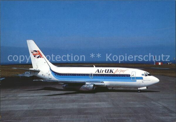 Flugzeuge Zivil Air UK Leisure Boeing 737-200 G-BMZT