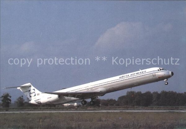 Flugzeuge Zivil Adria Airways McDonnell Douglas MD-82 Y
