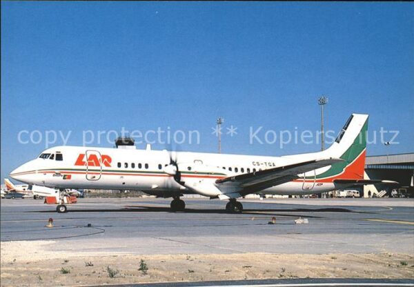 Flugzeuge Zivil LAR Portugal British Aerospace CS-TGA