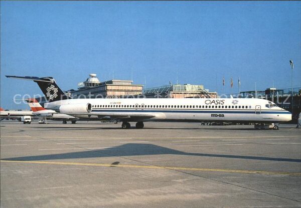 Flugzeuge Zivil Oasis MD83 EC-EKM