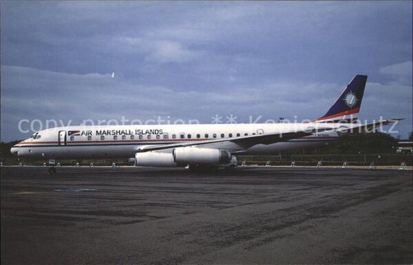 Flugzeuge Zivil Air Marshall Islands Douglas DC-8-62CF