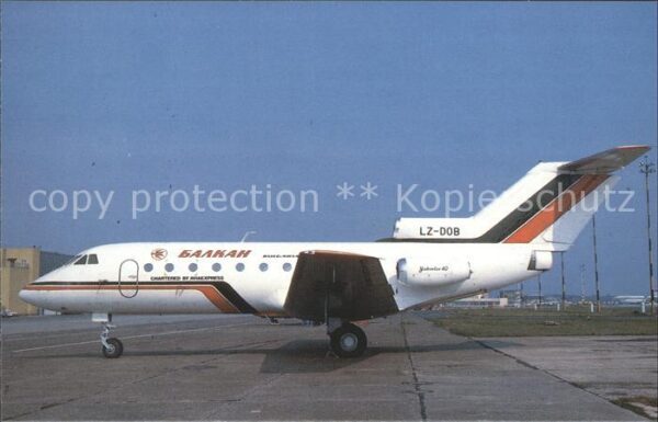Flugzeuge Zivil Aviaexpress Balkan Yak-40 LZ-DOB c/jn 9