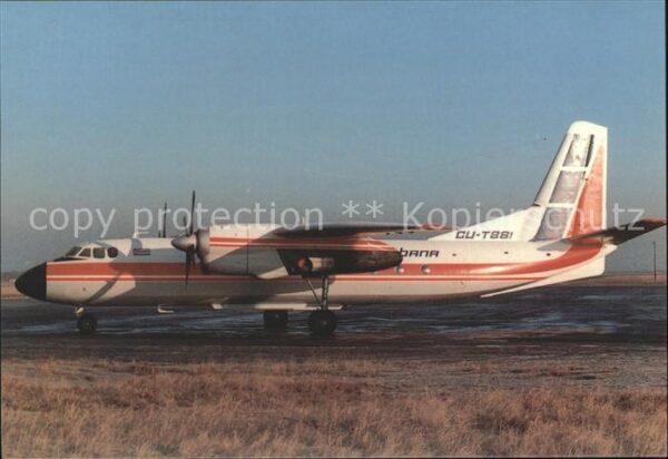 Flugzeuge Zivil Cubana Antonov AN-24 EAH92