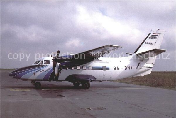 Flugzeuge Zivil North Adria Aviation Let410 UVP 9A-BNA