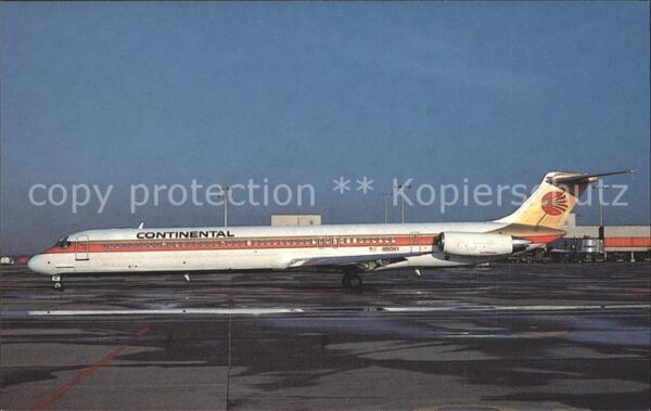 Flugzeuge Zivil Continental McDonnell Douglas DC-9-82 M