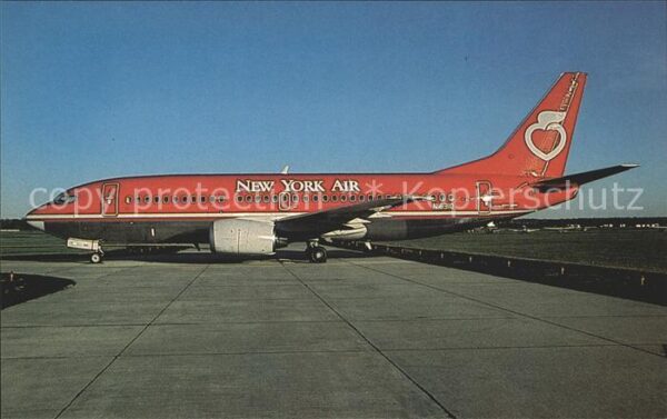 Flugzeuge Zivil New York Air Boeing 737-3T0 NI631Q