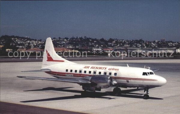 Flugzeuge Zivil Air Resorts Airlines Convair CV-580 N77