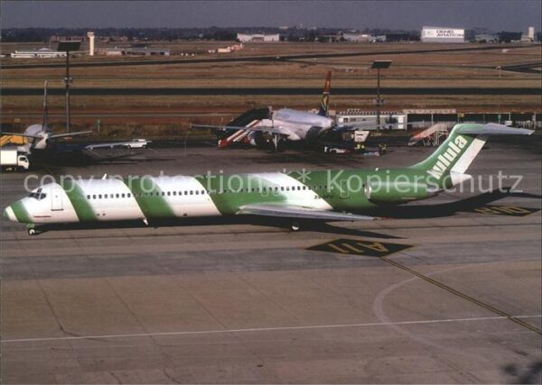 Flugzeuge Zivil Kulula Douglas MD-82 ZS-OPU cn48021