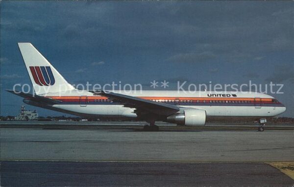 Flugzeuge Zivil United Boeing 767-222 N608UA s/n 21869