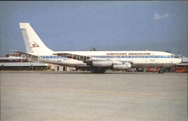 Flugzeuge Zivil Aerotours Dominicano Boeing 720-025 N87