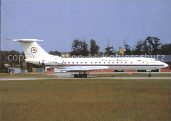 Flugzeuge Zivil Albanian Airlines Tupolev TU-134A-3 LZ-