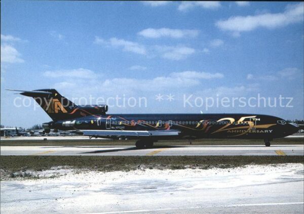 Flugzeuge Zivil American Trans Air Boeing B-727-200 N77