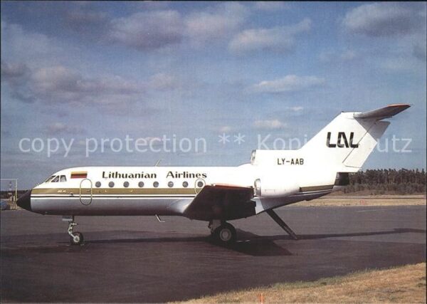 Flugzeuge Zivil Lithuanian Airlines YAK40  LY-AAB c/n 9