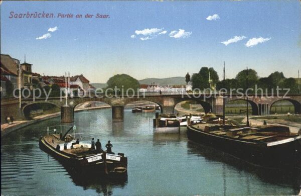 Saarbruecken Partie an der Saar Kahn Brücke