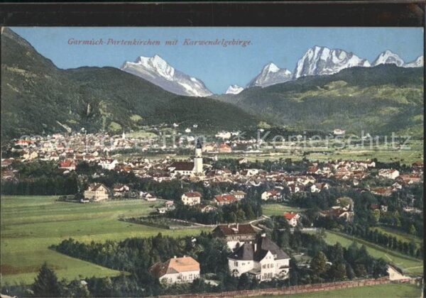 Garmisch-Partenkirchen Gesamtansicht mit Karwendelgebirge