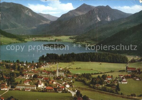 Schliersee Fliegeraufnahme mit  See Jägerkamp und