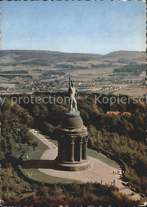 Hermannsdenkmal Fliegeraufnahme im Teutoburger wals