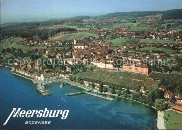 Meersburg Bodensee Fliegeraufnahme See Hafen