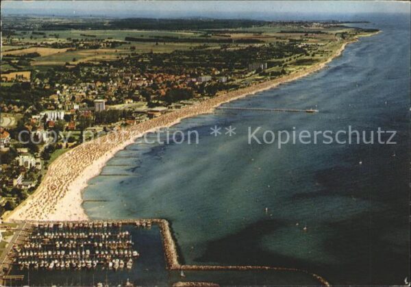 Groemitz Ostseebad Fliegeraufnahme Strand Hafen