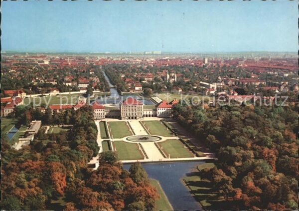 Muenchen Fliegeraufnahme Schloss Nymphenburg