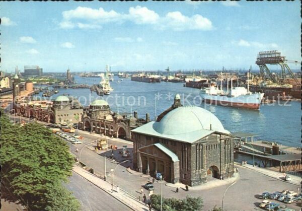 Hamburg Elbtunnel und Hafen