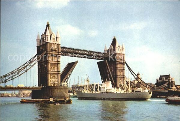Schiffe Ships Navires Tower Bridge London