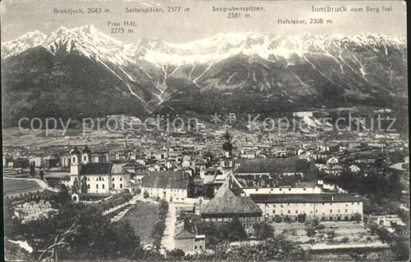 Innsbruck Fliegeraufnahme mit Alpen